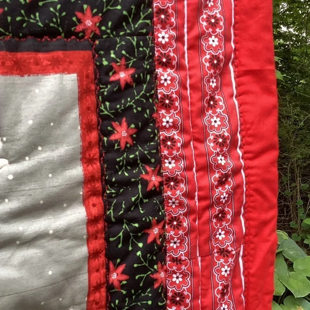 NWT. Hand Crafted  Joy to the World Lap Quilt